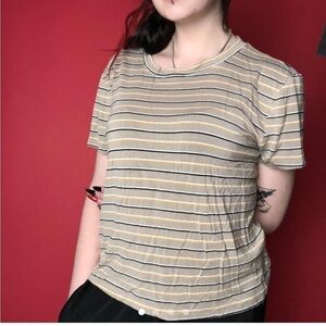 Beige striped tee shirt  🤎🤍​​​​​​​​​​​​​​​​​​​​​​​​